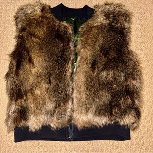 Women’s Crop Faux Fur Vest - Brown
